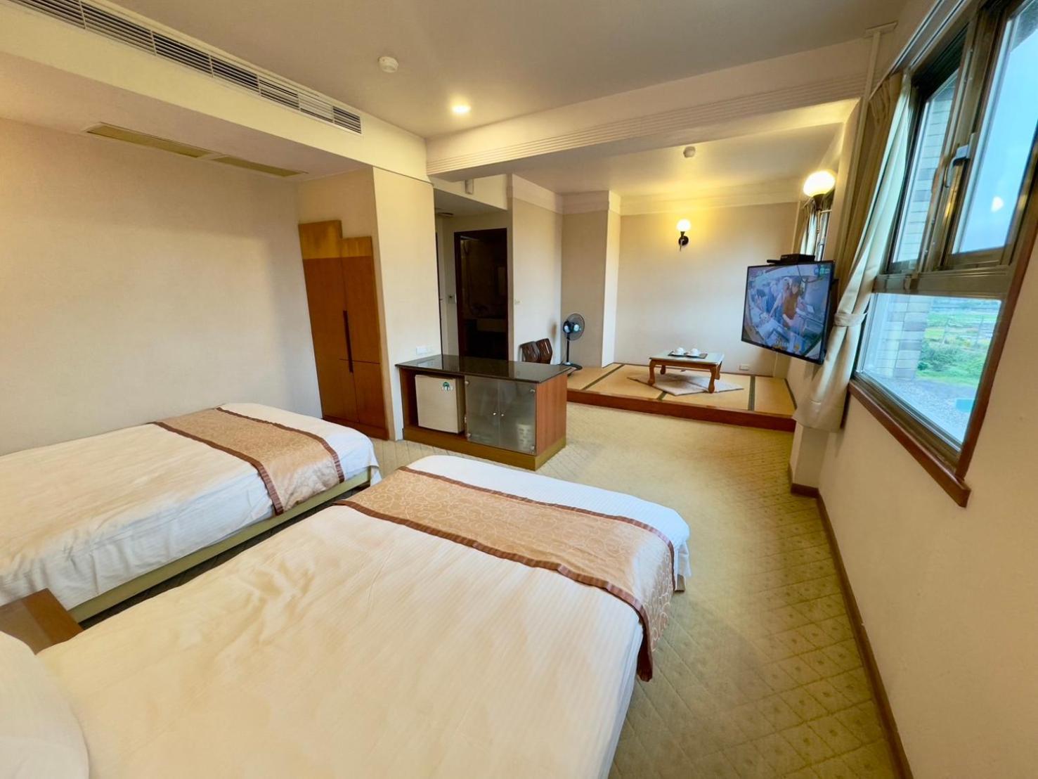 ג'יאושי Tian Long Hotel מראה חיצוני תמונה