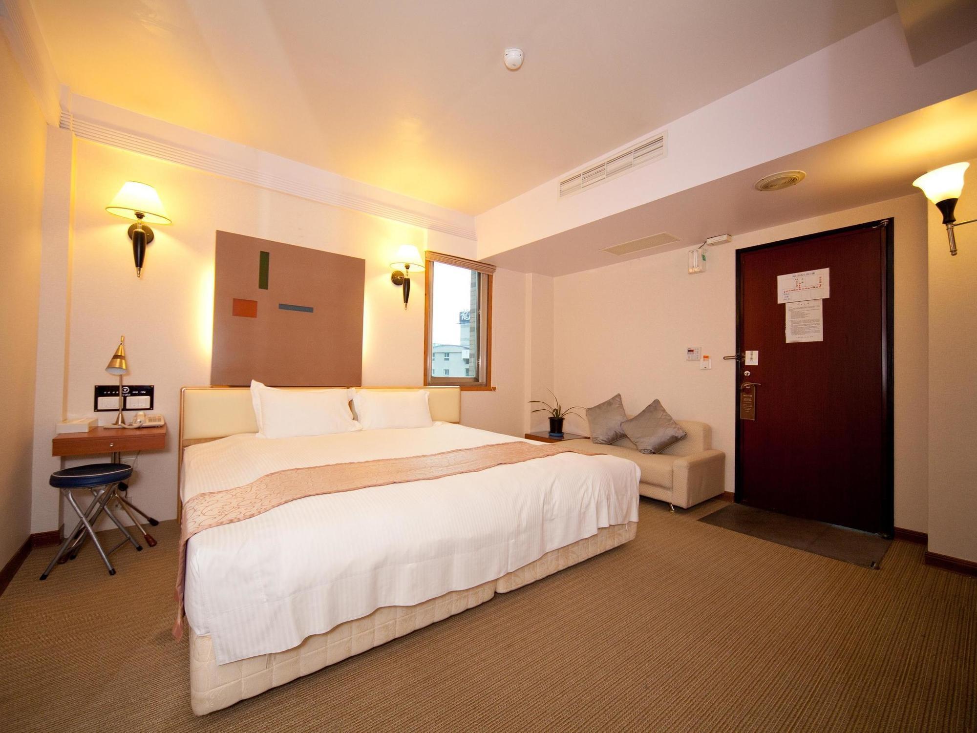 ג'יאושי Tian Long Hotel מראה חיצוני תמונה